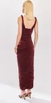 284536_vestido-midi-sculpt-jersey-444805300_z1_638900760120437061